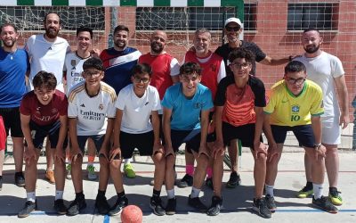 ⚽ ¡Partidazo en el recreo! 🔥